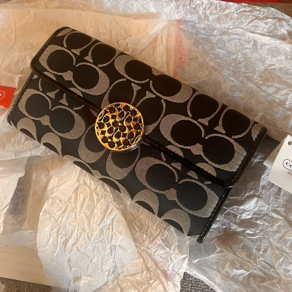 Coach wallet